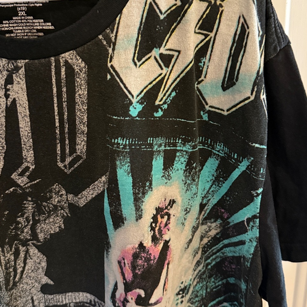 BIG & TALL AC/DC Black Tee with Red and Blue Graphics Size 2XL GUC - Picture 5 of 10